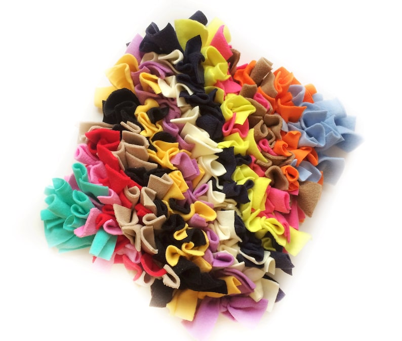 Snuffle mat for dogs multicolor feeding mat for cats foraging colorful interactive mat for pets