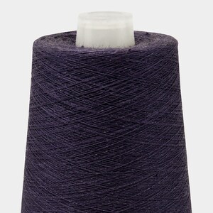 Hilos 100% lino, conos de 500 g (17,6 oz) / azul cobalto oscuro 2(19) / hilos de lino teñidos / simples o retorcidos / fabricados por Siulas