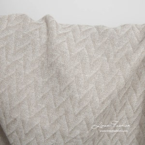 Linen wool fabric in light grey zig zag pattern, washed | weight 160 g/sm (4.72 oz/yd), width 140 cm (55″) | sold by the yard or meter