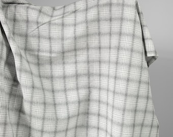 Leinen Baumwollstoff weiß mit schwarzen Karos | Halbleinen Stoff | Breite 180 cm (71") | Gewicht 210 g/m2 (6.19 oz/yd) | Hergestellt von Siulas