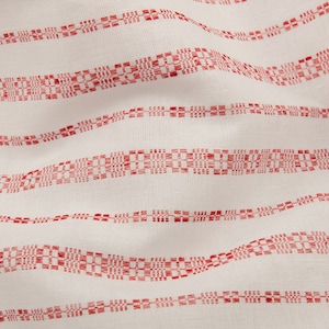 White half- linen fabric in red patterned stripes | halflinen dobby fabric | Width 150cm | Weight 210 / m (6.19oz / yd) | by Siulas