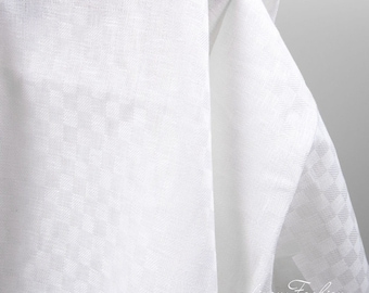 White linen fabric in check pattern | Width 150cm(59) | Weight  205g / m (6.05oz / yd) | made by Siulas