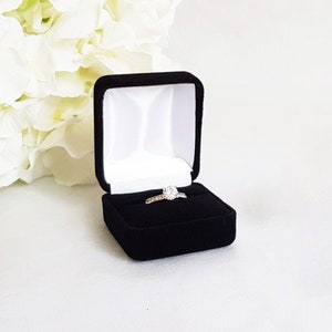 Black Velvet Ring Box - Engagement Ring Box - Traditional Black box for ring - Engagement Ring Box proposal - Wedding ring box