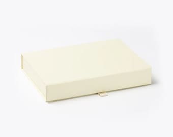 Small A6 Ivory Shallow Magnetic Gift Box - Wedding document Box - Photo Box - Presentation Box