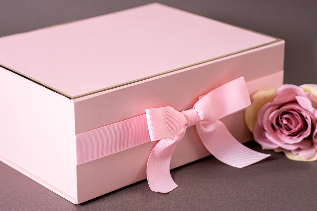Aromabar Scatola Regalo Magnetica Di Lusso Bianca, 12x14x6,5 Cm, Con Nastro, Per Matrimonio E Bomboniere