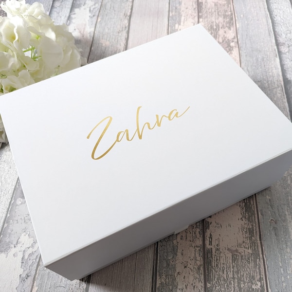 Weiße Geschenkbox mit Folienaufdruck Name - Brautjungfer Vorschlag Box - Große Mittel Kleine Weiße Geschenkbox - Hochzeitsgeschenkbox - Brautjungfer Geschenkbox