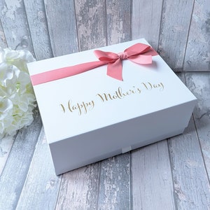 Gift Box personalised with Ribbon Bow Mothers Day Gift Box Bridesmaid Proposal Boxes Valentines Day Gift Box image 3