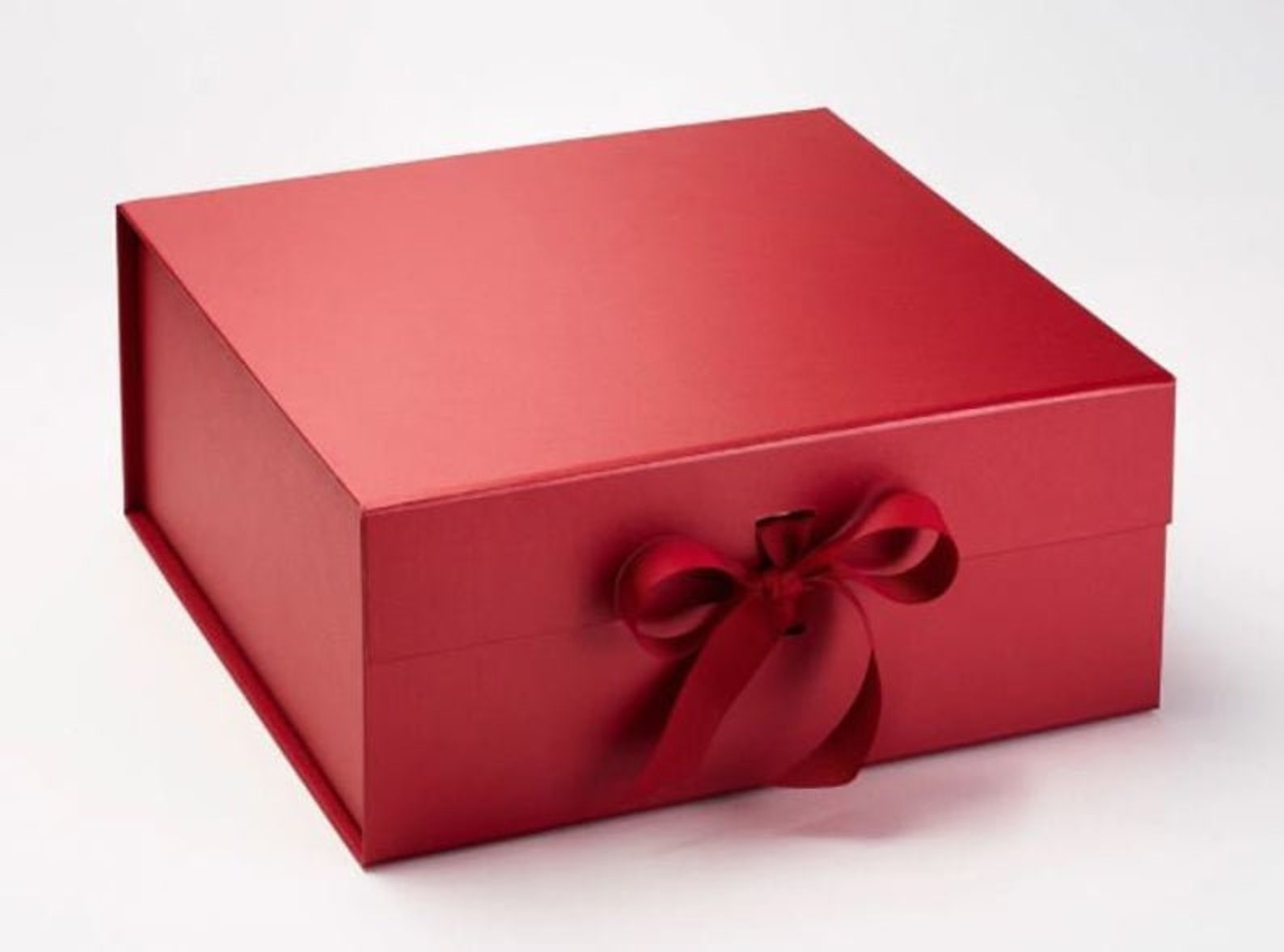 Extra large gift boxes with ribbon and magnetic fastening big gift