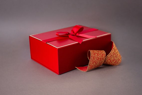 Sticker Boîte-cadeau rouge avec ruban d'argent arc 