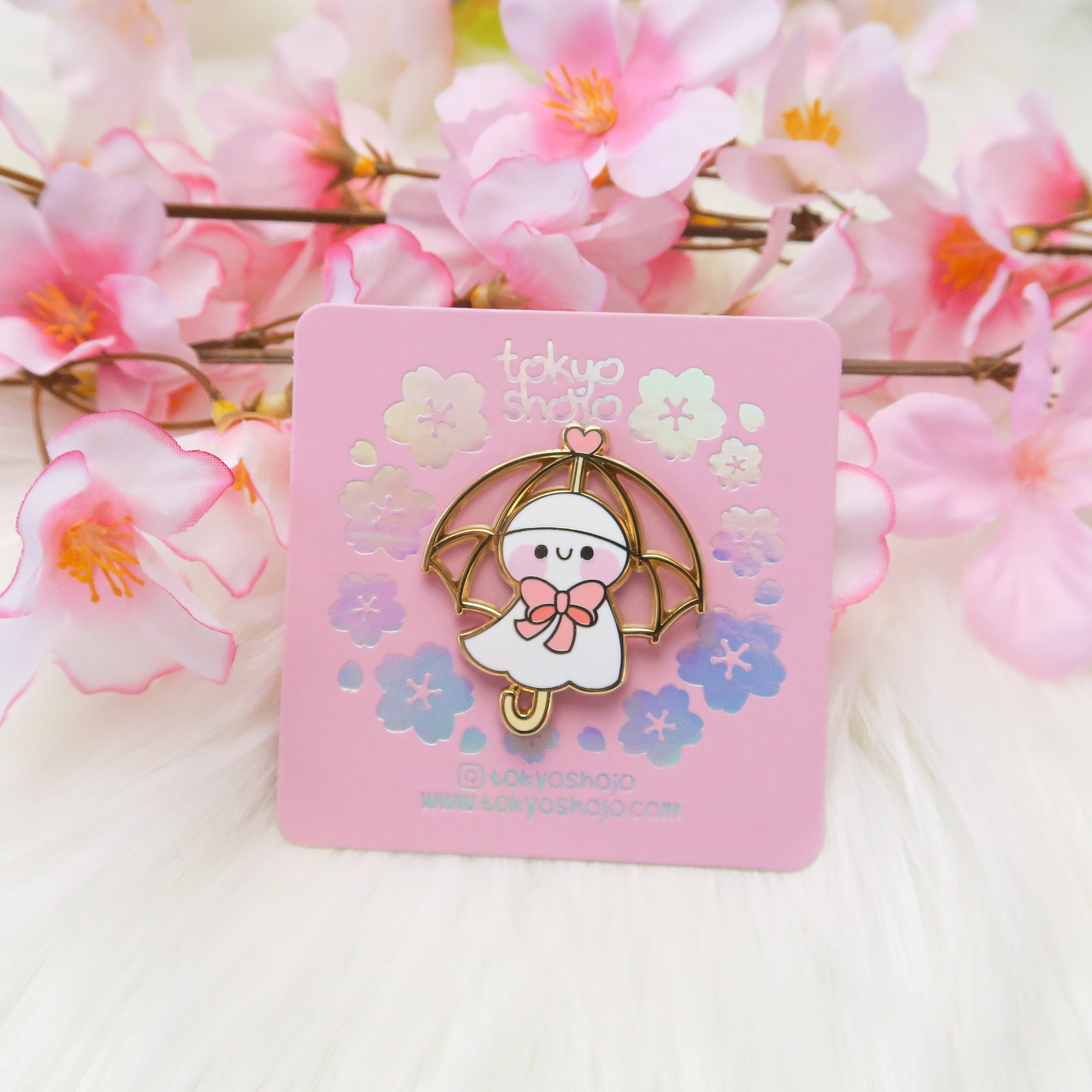 Teru Teru Bozu Pin - Cute Kawaii Japan Pin - Etsy