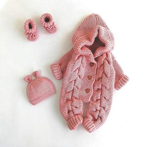 Set pagliaccetto e stivali per neonato Tuta lavorata a maglia per neonato Abbigliamento invernale per neonato Set neonato Set regalo per la nuova mamma Completo da portare a casa