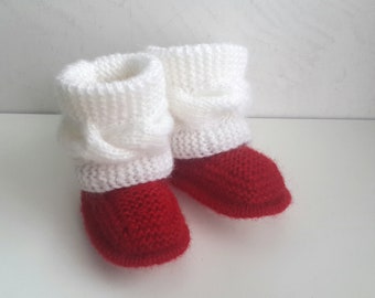 Cesta de regalo de bendición de bebé corporativa Botines de conejito de bebé de ganchillo Ropa orgánica para recién nacidos Baby shower Bautismo bautizo favor para los huéspedes lindos