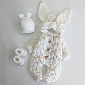 Set pagliaccetto e stivali per neonato Tuta lavorata a maglia per neonato Abbigliamento invernale per neonato Set neonato Set regalo per la nuova mamma Completo da portare a casa