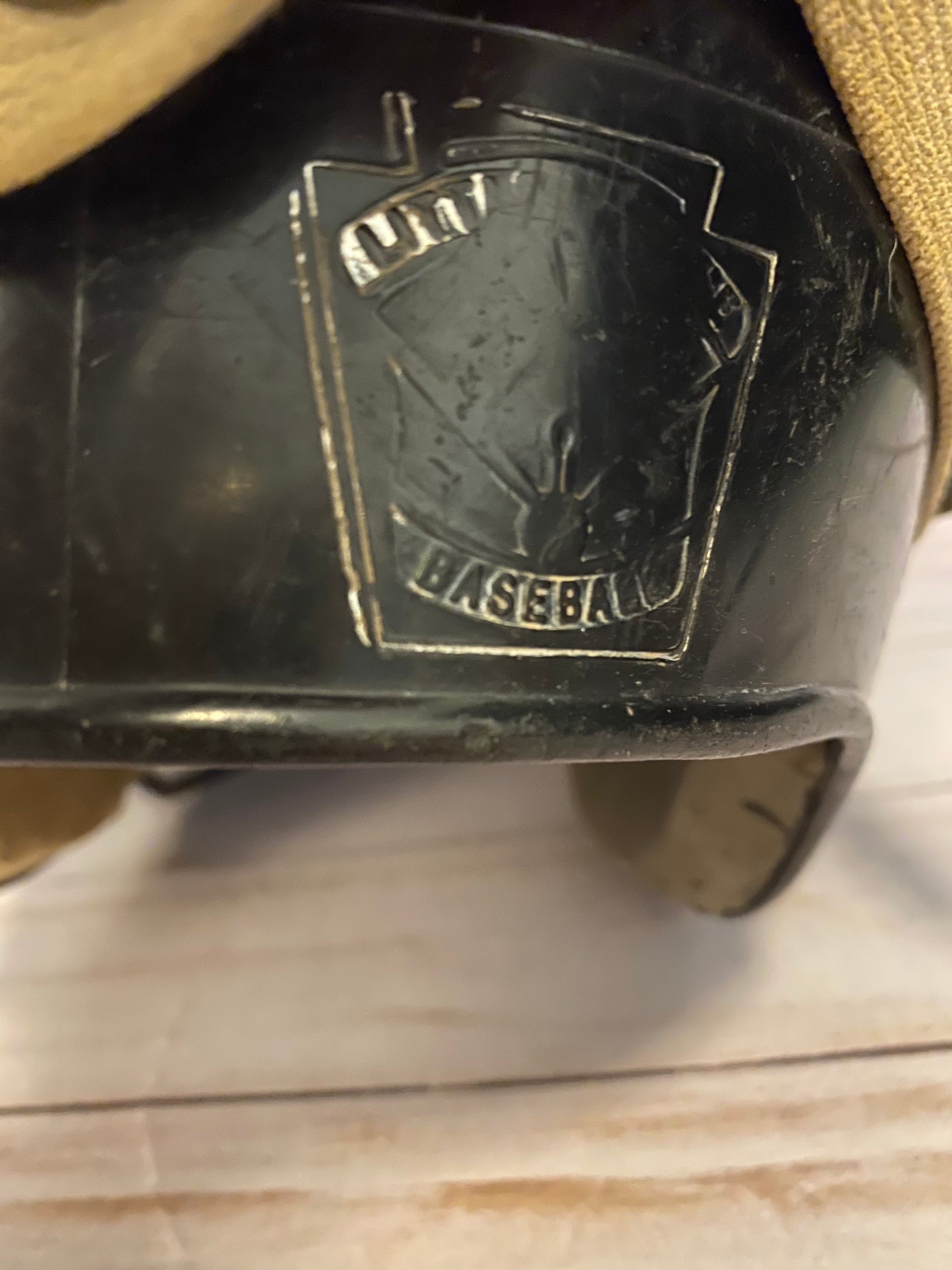 UNE PAIRE DE RAWLINGS équipement D'attrape-arbitre Tibires