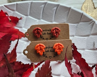 Autumn leaf stud earrings | Fall earrings | Polymer clay earrings | Minimal | Handmade jewelry gift for women