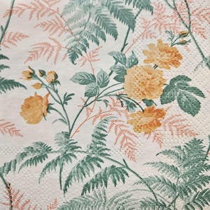 Set di 3 tovaglioli di carta PICCOLI formato cocktail per decoupage / Bellissimi fiori vintage, rose e felci PICCOLI