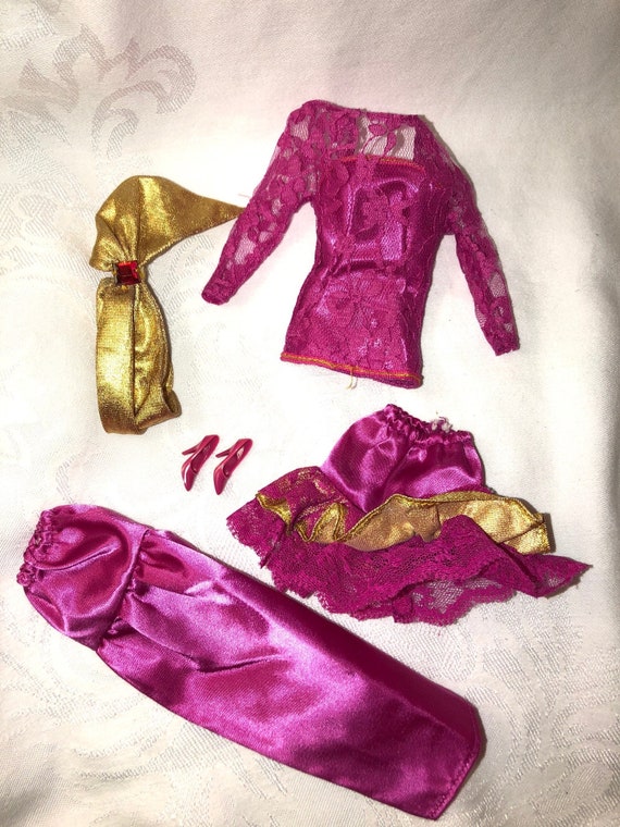 barbie oscar de la renta 1985