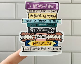 Pila de libros Wizard - Adhesivo impermeable para portátil, botella y funda de teléfono