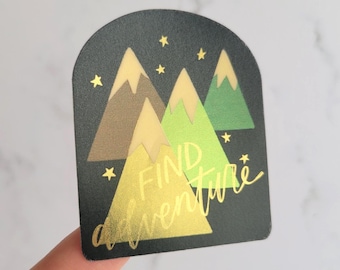 Adhesivo de vinilo con el arco de la aventura de encontrar oro - Adhesivo impermeable para funda de portátil, botella, teléfono o Kindle