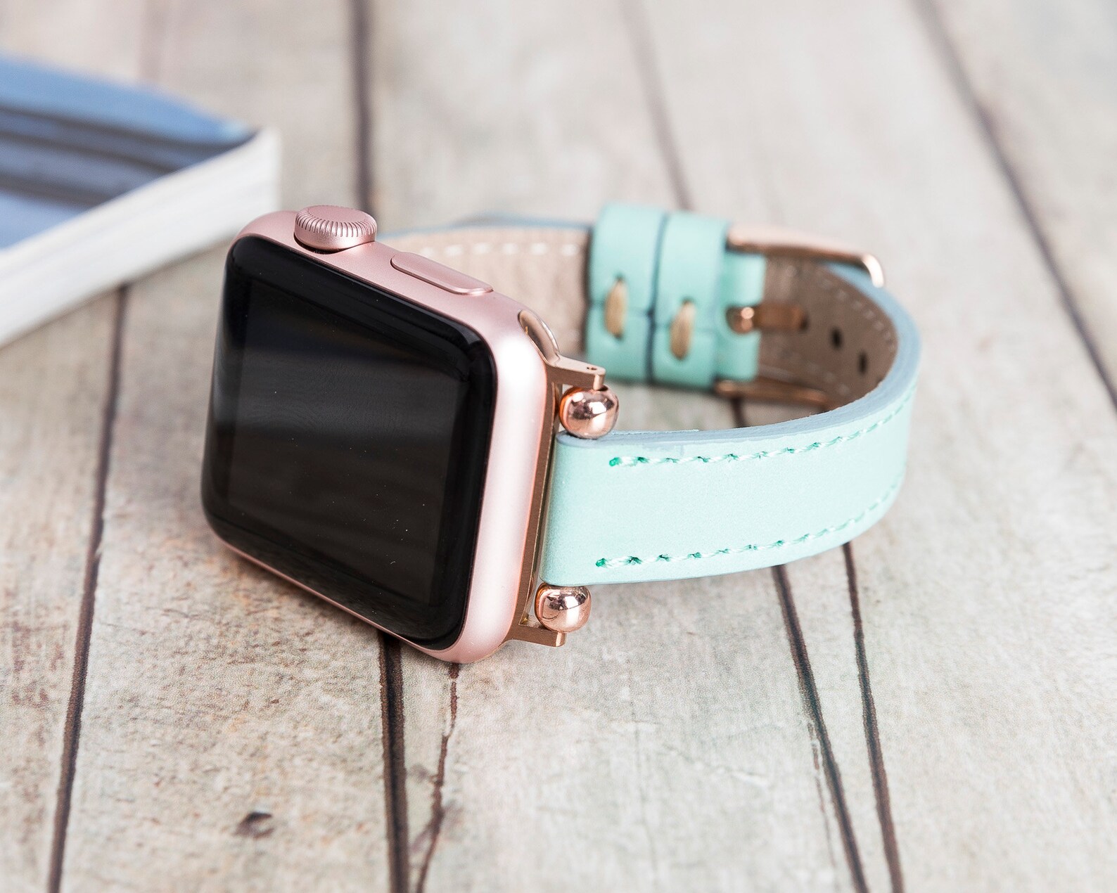 green iwatch band