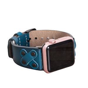 女性と男性のためのブルーレザーウォッチバンド - すべてのApple WatchとFitBit Watchシリーズに対応 - フルグレイン本革iWatchブレスレット