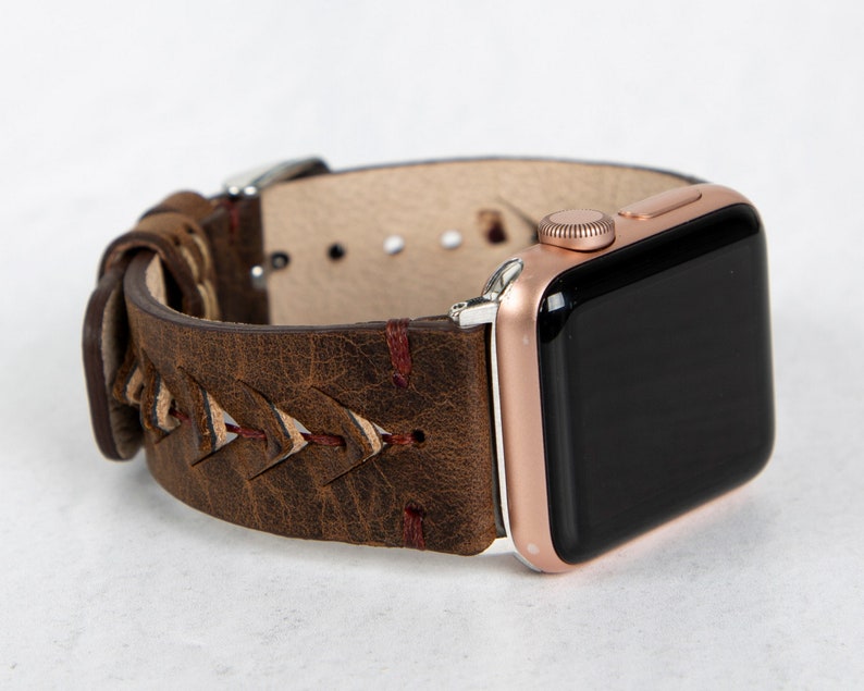 Mörkbrunt handgjort Apple Watch-armband i läder för kvinnor och män - Kompatibelt med alla Apple- och Fitbit Watch-serier - Modern design bild 3