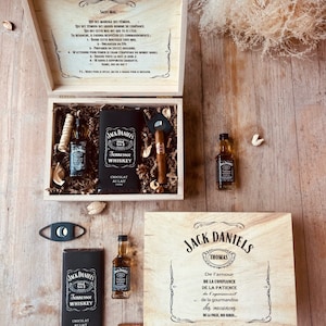 Jack Daniels Jacks are Better Tennessee Whiskey Old No 7 Carte de poker  Décoration murale 40,6 x 50,8 cm : : Maison