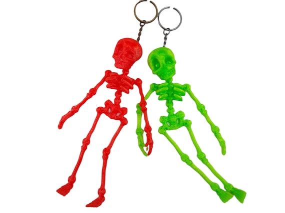 Flexible Skeleton Keychain – Quiet TPU Fidget Toy – Soft 3D Printed Halloween Gift – Sensory Key Chain – Car Mirror Decor – Stocking Stuffer