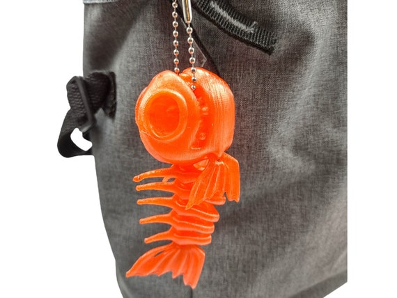 keychain fish fidget, 3d print, fidget, stocking stuffer, flexi fish gift, cool fish, flexi factory, key chain, school bag bling, ads, fish
