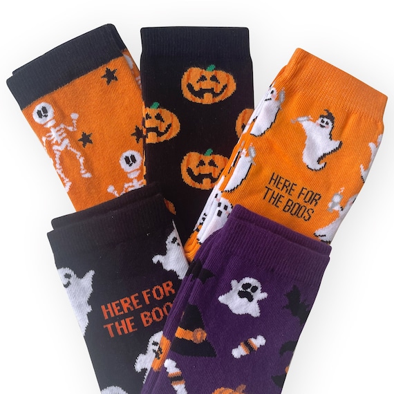 Funny Halloween Socks: Spooky Ghosts & Pumpkins Design - Costume Gift