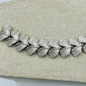 Kramer Brushed Silver Leaves Link Bracelet Vintage Signed