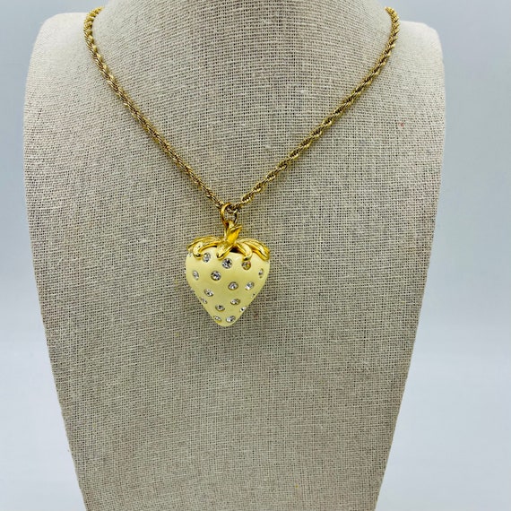 Kenneth Jay Lane Cream Strawberry Pendant Necklac… - image 1
