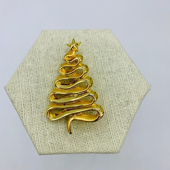 Danecraft brooch deals