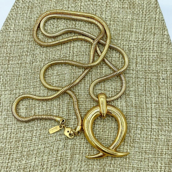 Monet Abstract Pendant Gold Dangle Snake Chain Ne… - image 6