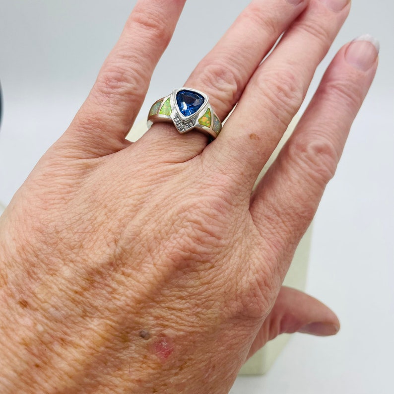 Sterling Silver Trilliant Blue Glass Opal Inlay Estate Ring Size 8.25 ...