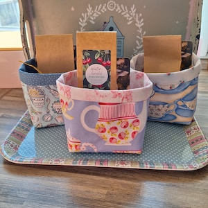 Utensilo Tee Geschenkset handmade Teetrinker Küche Geschenk Karte rosa blau Teekanne Teebeutel Ablage KleineSeligkeiten genäht Geburtstag