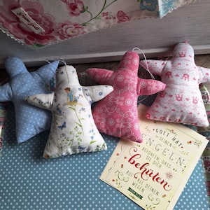 Engel Geburt Schutzengel genäht Taufe rosa weiß blau Elfe Geschenk Krone Kinder Einzug Babys Segen KleineSeligkeiten Segen Bewahrung Paten