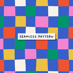 Peut inclure: Un motif sans couture composé d'une grille de carrés dessinés à la main, légèrement irréguliers, aux couleurs vives : bleu, rose, jaune, vert, orange et crème. Une étiquette blanche centrale porte le texte SEAMLESS PATTERN en noir.