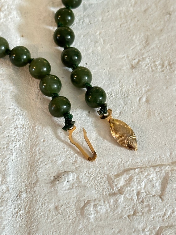 Spinach green jade necklace hand knotted gold ton… - image 9
