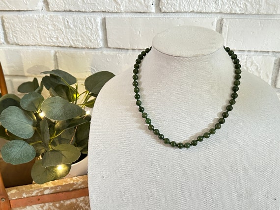 Spinach green jade necklace hand knotted gold ton… - image 1