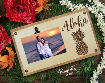 Aloha Sign, Pineapple Decor, Wood Sign, Picture Frame, Hawaiian Vacation, Summer Vacation Gift, Tropical Wall Art, Island Decor, Photo Frame