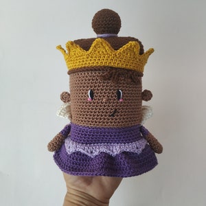 Queen Amigurumi Pattern - Crochet Pattern - Amigurumi Pattern - Queen Pattern - Amigurumi Queen - Tutorial - PDF - Isa the Queen Pattern
