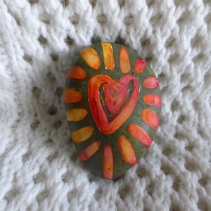 HEART Beaming Rock, Hand painted Memorial visitation stone, Personalized Garden Kindness Stone