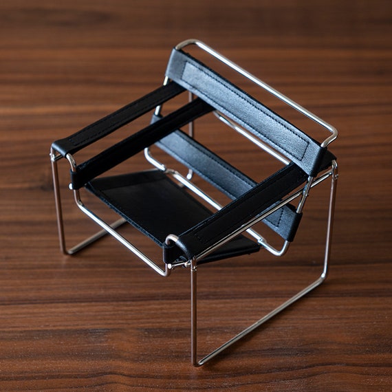B3 chair new arrivals