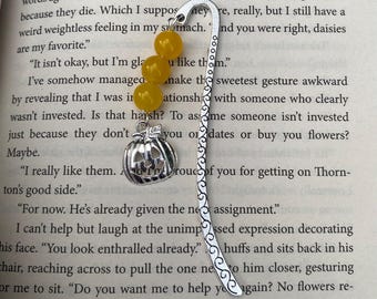 Pumpkin bookmark, autumn bookmark, fall bookmark, emo bookmark, horror bookmark, halloween bookmark, bookish, book accessories,