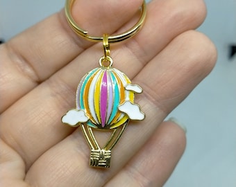 Hot air balloon keyring, balloon keyring, balloon keychain, travel pendant, travellers gift, travel lover, hot air balloon