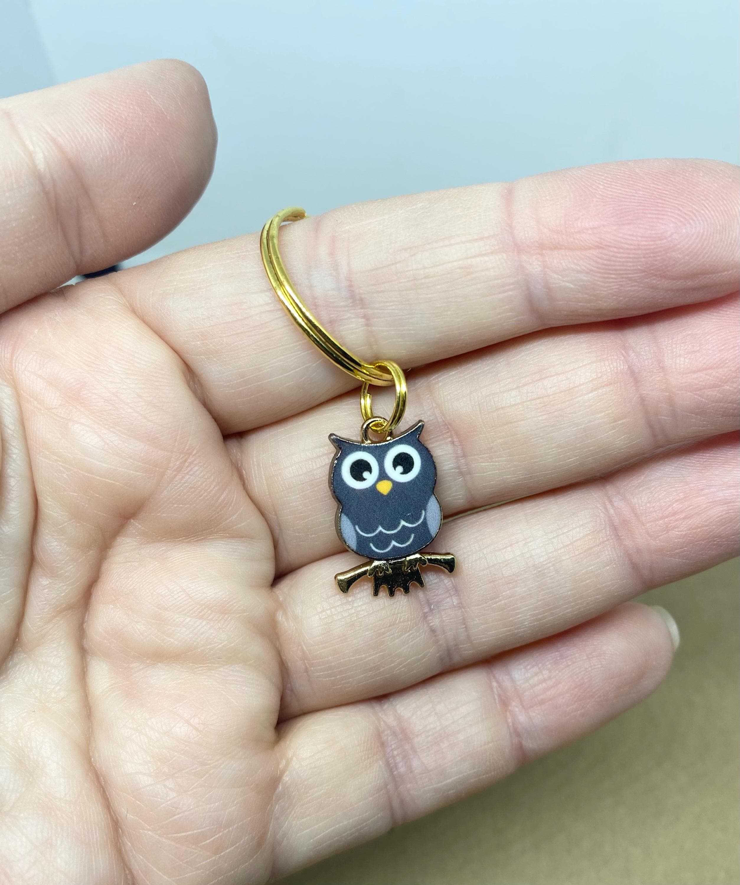 Owl keyring, owl keychain, grey owl, uk seller, owl gift, teacher gift, stocking filler, gardener gi