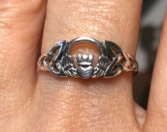 Celtic Vintage Style Sterling Silver Irish Heart Claddagh Wedding Band Ring