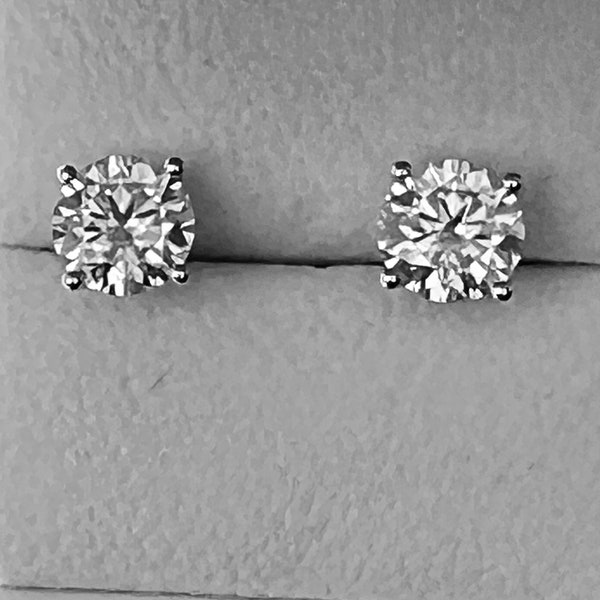 10K White Gold (Solid) 1TCW Grade 5A CZ Studs