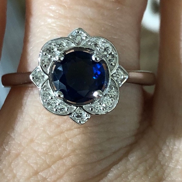 Vintage Style 1.3CT Round Cut Royal Blue Sapphire Floral French Pave Halo Ring